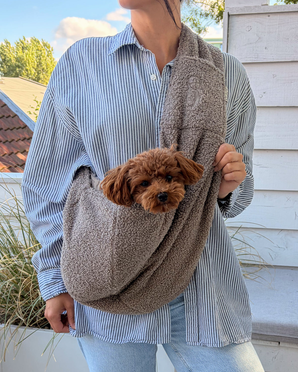 Teddy Sling · Stone Taupe
