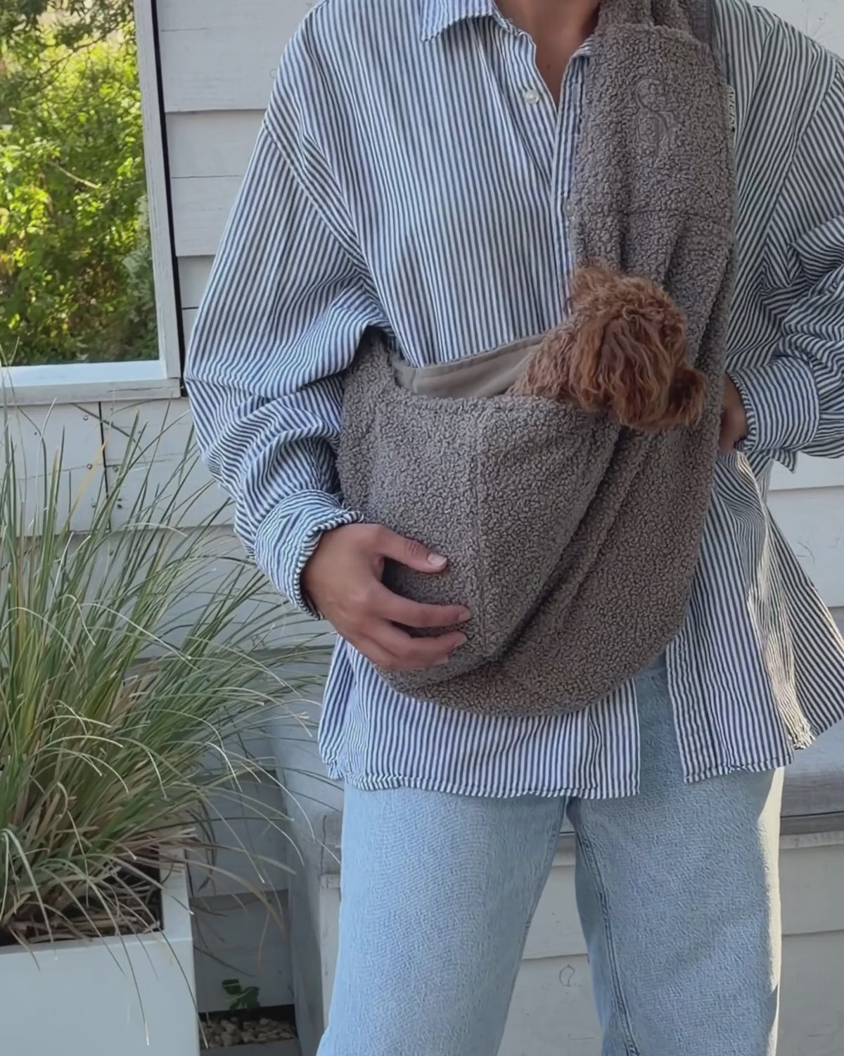 Teddy Sling · Stone Taupe